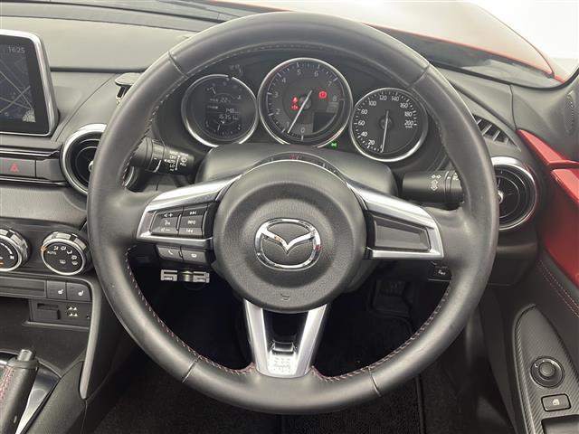 【ハンドル】『ハンドル/ステアリング』の画像になります。写真の内容に関してご不明点、ご質問等がございましたらお気軽にガリバー店舗までお問い合わせください。