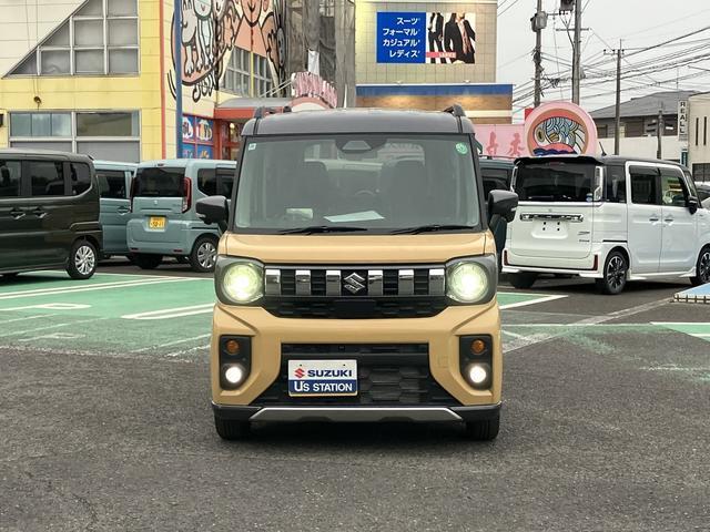 普段使いはもちろんアウトドアにも便利なスペーシアギア♪両側電動スライドドアで乗り降りラクラク☆撥水加工のシートや防汚タイプの素材を使用したラゲッジスペースも装備♪