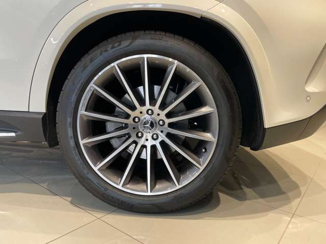 こちらの車両のお問い合わせは正規ディーラーメルセデスベンツ伊丹サーティファイドカーセンターTEL　072-784-8800までお気軽にお問い合わせください。