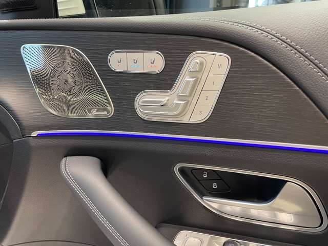 こちらの車両のお問い合わせは正規ディーラーメルセデスベンツ伊丹サーティファイドカーセンターTEL　072-784-8800までお気軽にお問い合わせください。