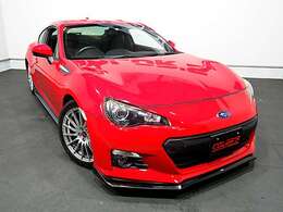 当店では低価格カーを専門に取り扱っています。初めてハンドルを握る方には、”車を操る楽しさ”を感じて頂ければ幸いです。