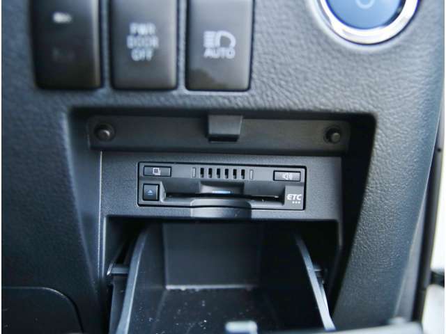 全車自社の指定工場にて点検整備して納車致します！丁寧な整備で【安心】もお届け致します！