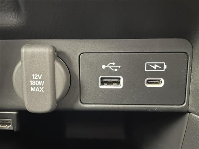 【運転席操作部】快適なドライブを楽しむための機能が装備されています！運転席から触れるので、使いやすいです！除菌プランいれていただくと、さらに清潔で安心していただけます！