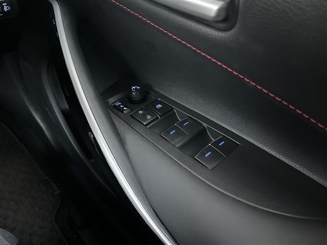 【窓操作部】『窓周辺/窓周辺装備』の画像になります。写真の内容に関してご不明点、ご質問等がございましたらお気軽にガリバー店舗までお問い合わせください。