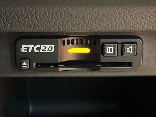 【ETC】高速道路の料金所をストレスなく通過！話題のスポットやサービスエリアに多い「スマートIC」利用時は必須のアイテムです。当店でセットアップを実施、ご納車当日からすぐにご利用いただけます！