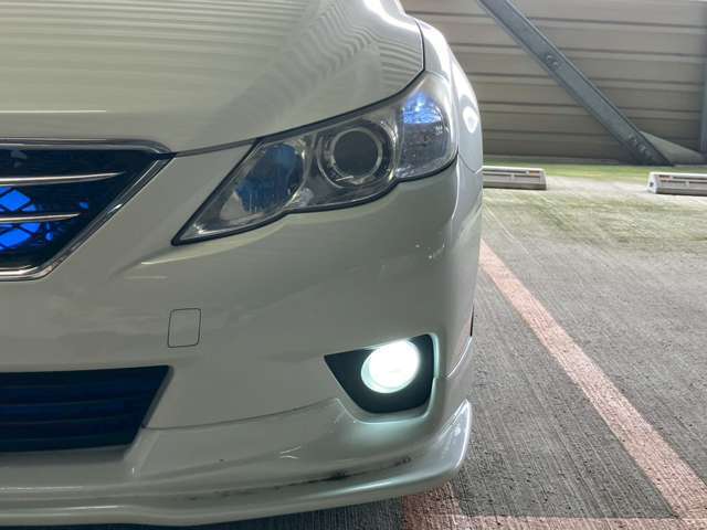 気になるお車がありましたら右の電話番号から直接お店にお問い合わせください。支払方法から車両情報、状態までなんでもご説明させて頂きます。スタッフ一同ご連絡お待ちしております。