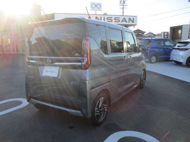 【メンテプロパック】ガソリン車はオイルやオイルフィルター交換。100％電気自動車(EV)はEVならではの診断を実施。これらの作業を一定期間おトクな定額料金でお引き受けする安心のサポートプランです。