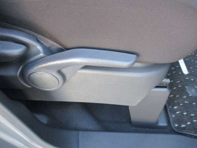 【据置払クレジット】月々の支払い負担が軽くなる据置率・支払い回数が選べるから自分にあった支払いプランが立てやすい据置額は再クレジットでも売却でも支払えるからライフステージの変化に合わせやすい