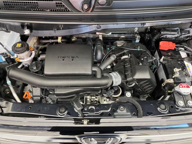 親切・丁寧な専門メカニックスタッフが応対！・車検・点検整備・事故等の修理などアフターサービスも安心。お車のカスタマイズもネクステージのサービススタッフまでご相談ください！