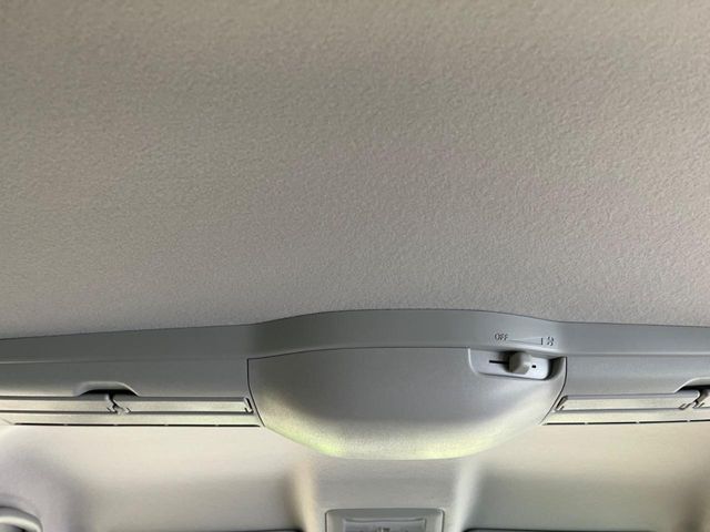 【サーキュレーター】エアコンの風を後部座席まで届けてくれ、広い車内空間でも素早く快適な温度になります♪真夏や真冬に便利な機能です。