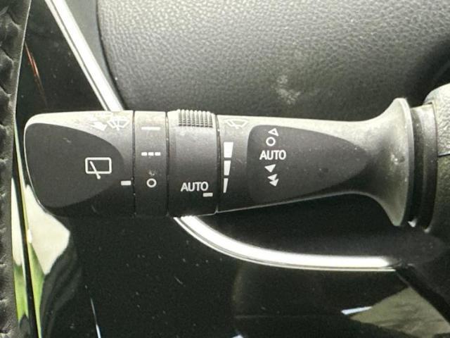 国産車から輸入車まで多様なお客様のニーズのお応えできるように、全国規模で豊富な在庫展開！車のことならWECARSへ！