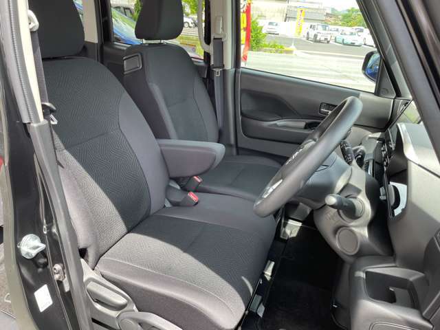 ドライバーの運転のしやすさを考え、先進安全装備を備えた運転席