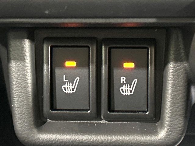 【シートヒーター】寒い日に重宝するシートヒーター！エアコンより早く温まってくれるので寒がりの人も安心ですね♪エアコンの温風は乾燥するから苦手、という方にもをおすすめです。