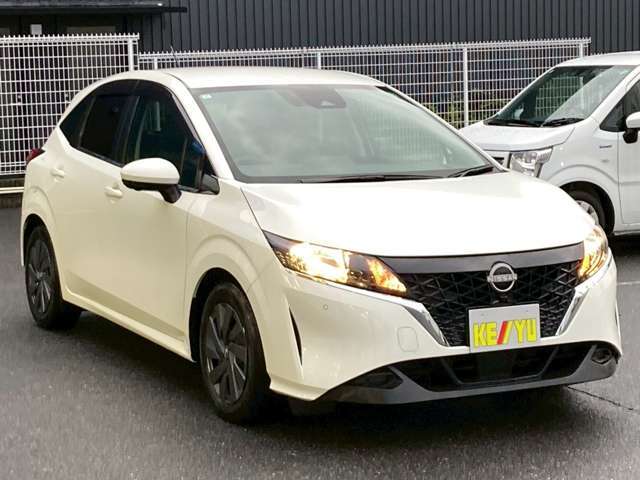 【お車で三郷インター店】☆東京外環自動車道上り☆三郷西インターを降りてすぐの交差点を右折、300m先の信号を右折して頂き、右手にございますので、中央分離帯越えて住宅街でUターンして下さい！！