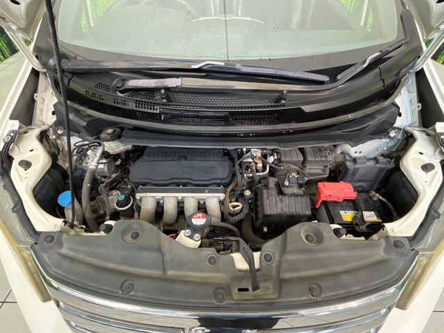 親切・丁寧な専門メカニックスタッフが応対！・車検・点検整備・事故等の修理などアフターサービスも安心。お車のカスタマイズもネクステージのサービススタッフまでご相談ください！