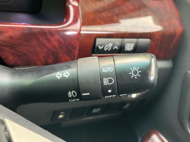 国産車から輸入車まで多様なお客様のニーズのお応えできるように、全国規模で豊富な在庫展開！車のことならWECARSへ！