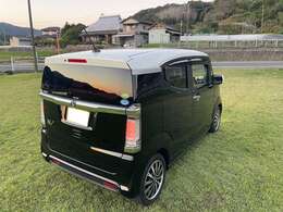 修復歴は右後ろを当てられて過去に修理しています。お客様よりヒアリングしてます。保険でちゃんと修理しておりますので気にならない方お買い得です。