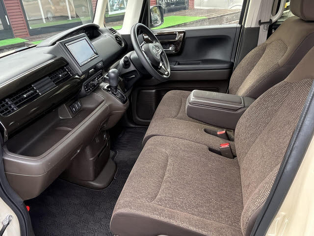 オートローンもチューブ北本店にお任せ下さい！！中古車・新車＆登録済未使用車120回払いまでO.K♪　ローンに自信の無い方も遠慮なくご相談下さい♪全力でご対応致します！！TEL⇒048-591-4611