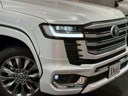 LED式フォグライト標準装備 暗い夜道や雨の霧の日の視界確保に効果を発揮します。Duxy可児店で上質なお車を！世界に一つのお車をご用意させていただきます。スタッフがお客様のご希望に沿ったお車を準備致します