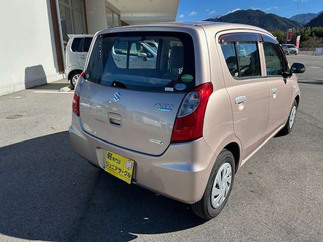 ＜中古自動車販売士在籍店＞～今日もあなたがハッピーだとうれしい～車買うなら、100万ドルにご相談ください。安心と信頼に応えるプロフェッショナル在籍店です