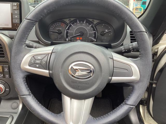 ステアリングの写真です