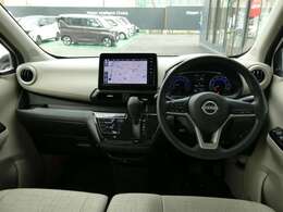 広々とした見晴らし角度を確保☆信号や標識の視認性が向上し、安全運転に貢献☆