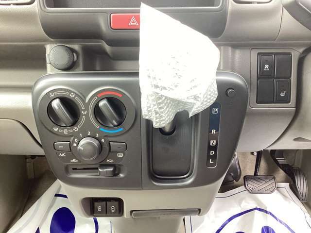 ☆ご購入後も安心してお乗りいただけるよう、各店舗に整備工場を併設しております。お車のことで心配事や気になることがあればお気軽にお問い合わせください☆