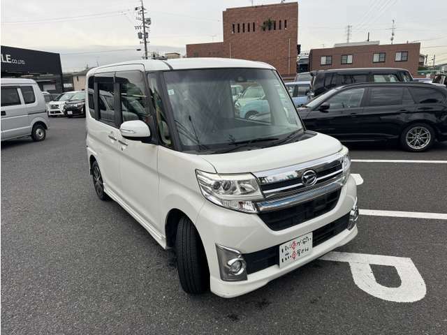 エンジン、ミッションなど金額の大きな箇所も無料修理♪代車もご用意！☆自社保証☆安心3ヶ月間の無料保証付。カーセンサーアフター保証も有り☆1年～2年更新保証もご用意有ります。輸入車は1年保証～有償のみです。