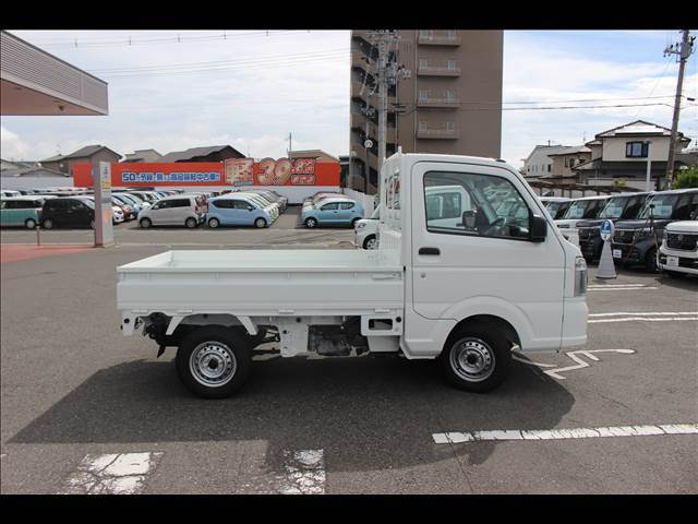 新車1ヶ月点検や納車後6ヶ月点検、12ヶ月点検などの定期点検の他、軽微な作業から大掛かりな整備もお任せ下さい！