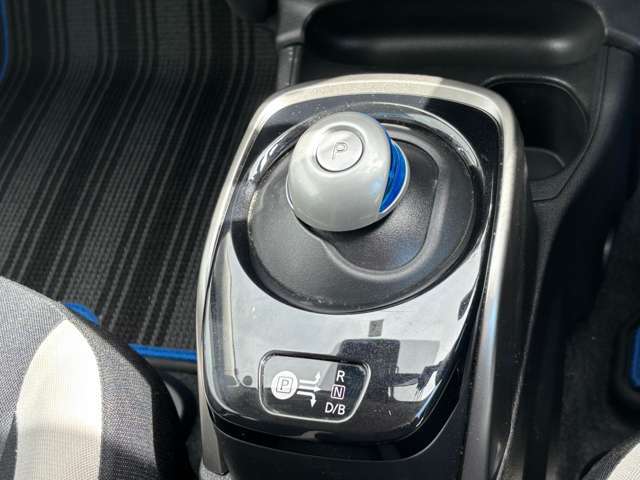 e-POWERならではのシフトレバー！
