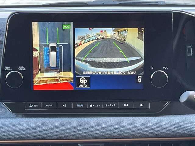 上から車を見下ろしたような画面が駐車をサポート、運転が苦手な方でも安心してお使い頂けます！！