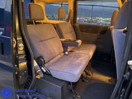 固定費を抑えた経営で、大手販売店様よりもリーズナブルなお値段で販売させていただきます！軽ワンボックス・軽バン・軽トラックは他にも在庫がございます！