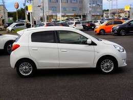 ライト保証付（3ヶ月期間中走行距離無制限）お近くの日産で保証対応可能な為、遠方の方も安心です。別途にて最長3年間まで延長可能です。