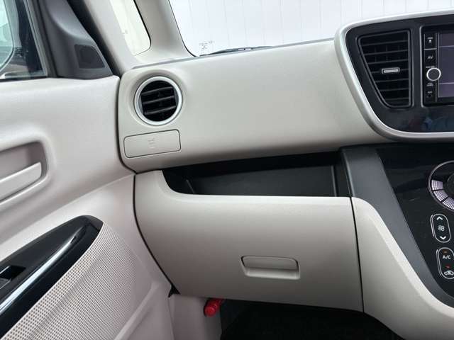 ★当社の整備はエンジン、ミッション、電装系統、消耗品などを点検し、車検基準未満の箇所は交換・修理をし、整備終了後に走行テストをしてお渡ししております。【オプションパック】