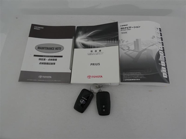 【中古車保証】ご購入後は、トヨタディーラーの安心感、年式に関わらず1年間、距離無制限のトヨタロングラン保証がつきます（*^_^*）