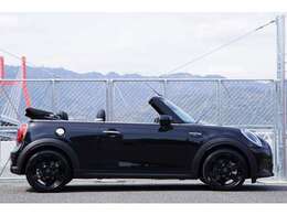 ◆ミラー型ETC ◆フロアマット ◆純正17インチホイール ◆ウィンドディフレクター ◆禁煙車