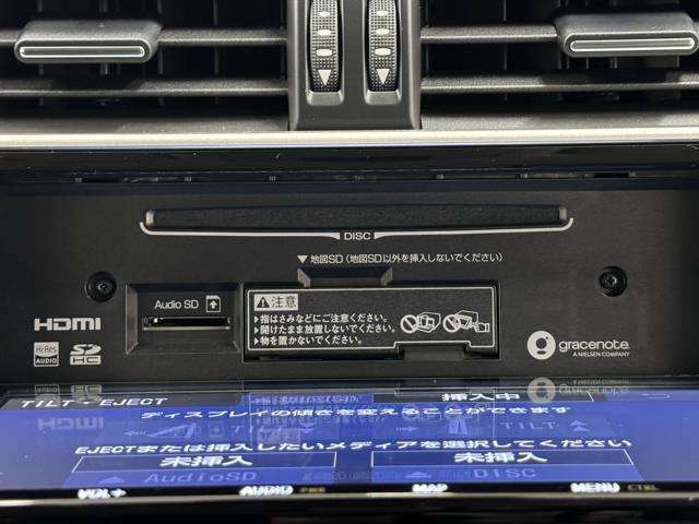 使い易いCDが再生できるステレオは音質も良好です！　長時間のドライブもお気に入りの音楽が有れば楽しくドライブできちゃいますね。　でも、安全の為にも音量は控えめに。