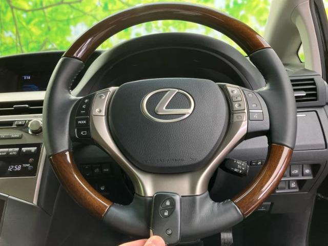 お車に合わせて無料保証以外にも、保証範囲、期間、距離を拡充させた有料保証もご用意しております！中古車の購入が初めてで不安・・・というお客様もご安心ください！