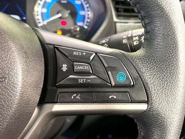 【プロパイロット】高速道路での長距離走行が楽に！！渋滞時と巡回走行のシーンで、アクセル・ブレーキ・ステアリングを自動で制御し、長距離運転の負担を軽減してくれます♪