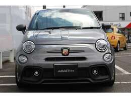 この度はアクセスいただきありがとうございます！デザイン性の高いFIAT/ABARTHワールドを、写真上から少しでも感じていただけたら幸いです！