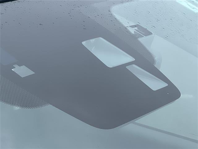 ガリバーグループでは主要メーカー、主要車種をお取り扱いしております。全国約460店舗の在庫の中からお客様にピッタリの一台をご提案します。