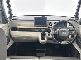 【インパネ全体】全方位で視界が広く、高い目線で運転もしやすいです！