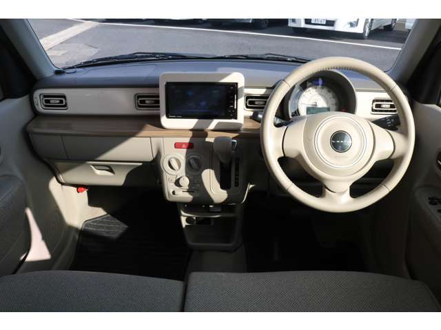 お客様が安心して乗っていただけるよう常時、劣化した部品等は交換しております。他にも交換時期がきた部品等は自社工場にて点検整備をおこなっております！