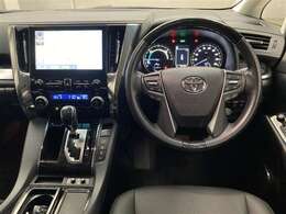 YouTubeにお車の紹介動画を掲載しております。画像ではわかりにくい細かなところまで紹介♪ご視聴用URLはお問合せください。