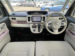 ヘッドライト専用ガラスコーティング『ヘッドライトコート』はガラス被膜で黄ばみなどの表面劣化の予防や発止効果で汚れの付着を抑制する効果が期待できます。