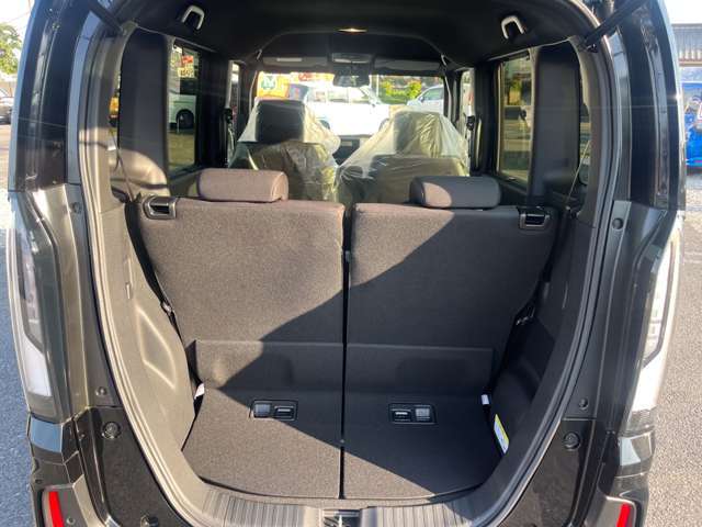 ☆自動車保険☆　保険も取り扱っておりますので、当社にて一括でお車の手続きができます！是非お任せ下さい！