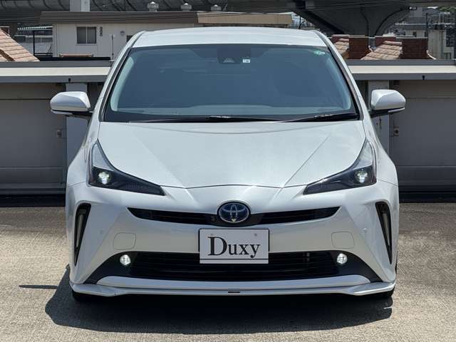 トヨタ　プリウス　Sツーリングセレクションブラックエディション　TRDエアロ　8インチディスプレイオーディオナビ　フルセグTV　パノラミックビューモニター　ブラインドスポットモニター　ETC2.0　スペアタイヤ