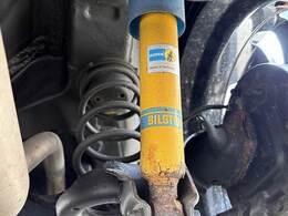 お問い合わせは058-240-4092まで。専門店だからこその知識・経験豊富なスタッフ達が、お客様に最適な一台をご案内致します。遠方販売もお任せ下さい。日本全国,お車の販売・ご納車が可能でございます。