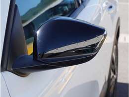 【ドアミラーウインカー】側方から・歩行者から・自転車からの視認性向上に役立ちます。