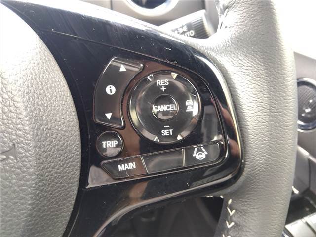 4WD☆ターボ☆禁煙車☆走行2.5万キロ☆試乗できます☆両側パワスラ☆ホンダセンシング☆ACC☆LKAS☆オートハイビーム☆パドルシフト☆ハーフレザーシート☆前席シートヒーター☆専用ブラック15アルミ
